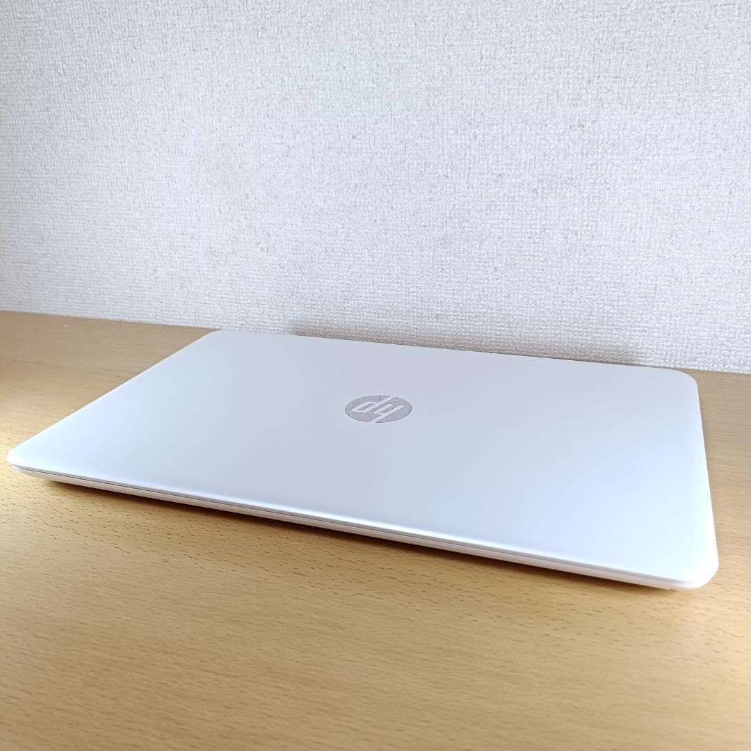 ノートPC Windows11 Core i7 SSD メモリ16GB HP 白