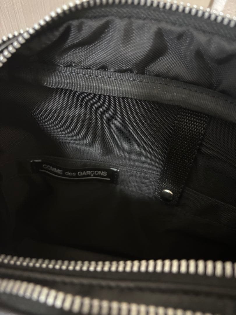 commedesgarcons ハンドバッグ　ダブルジップ