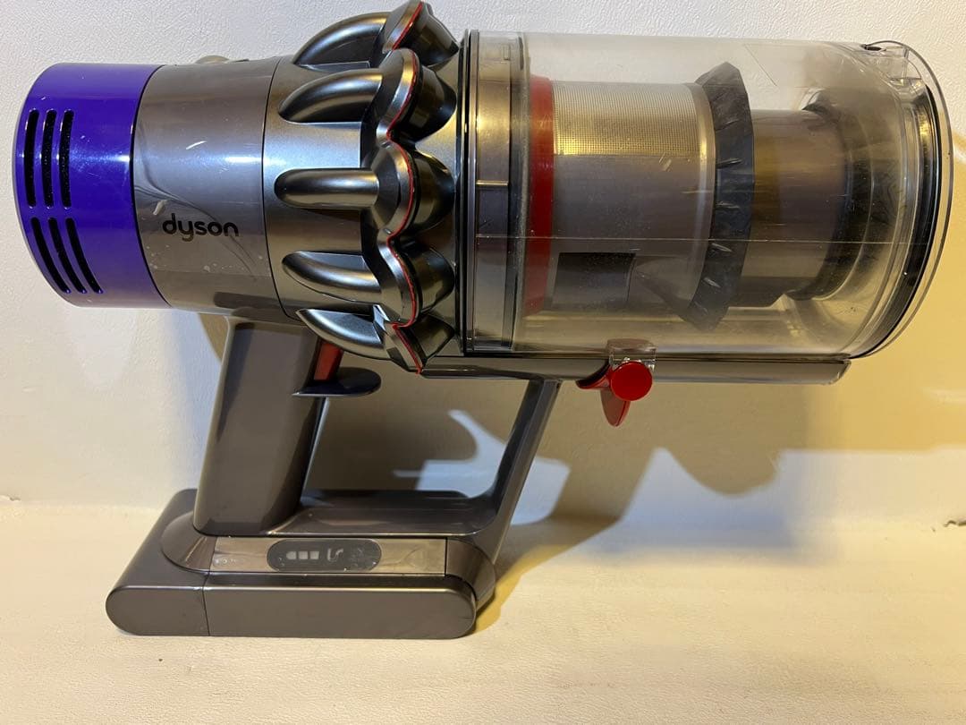 【動作品＆バッテリー劣化無し】ダイソン掃除機 dyson sv12 V10 7Q
