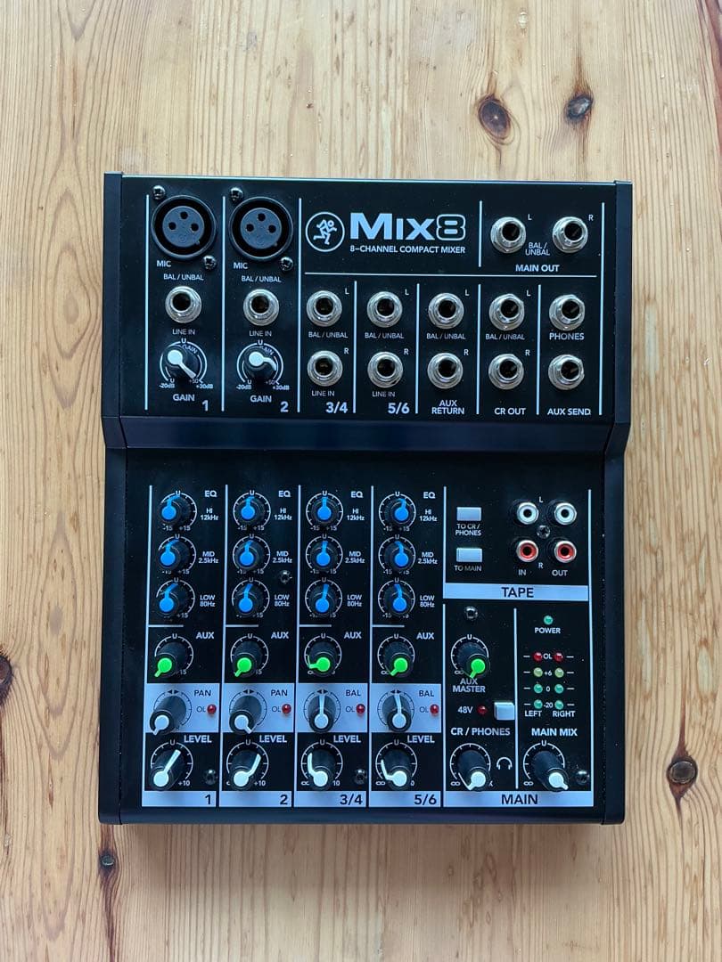 Mackie Mix8 アナログミキサー
