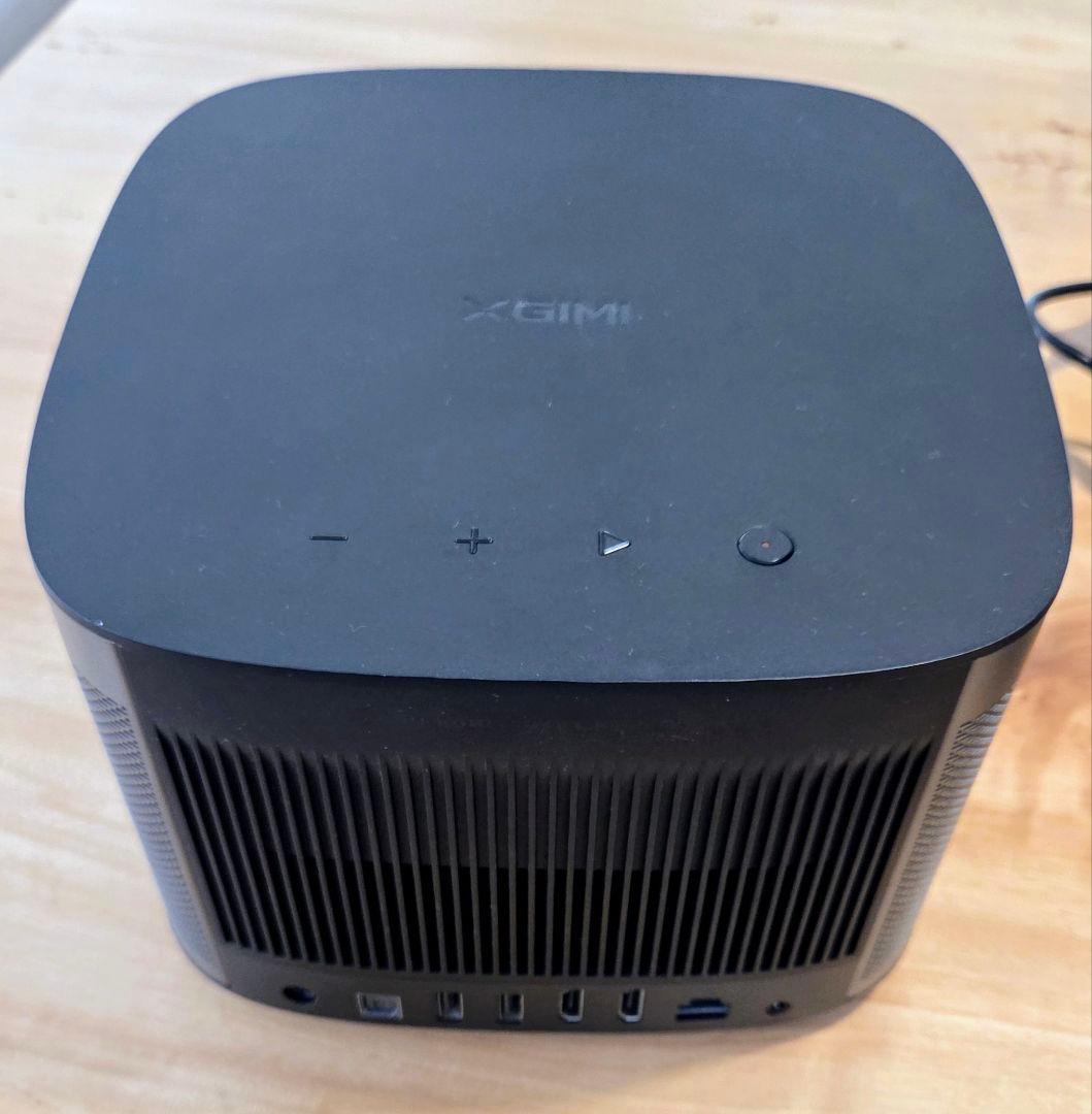 XGIMI HORIZON XK03K ホームプロジェクター