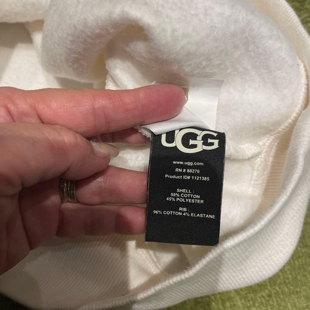 a❗️美品　UGG ホワイト パーカー Sサイズ