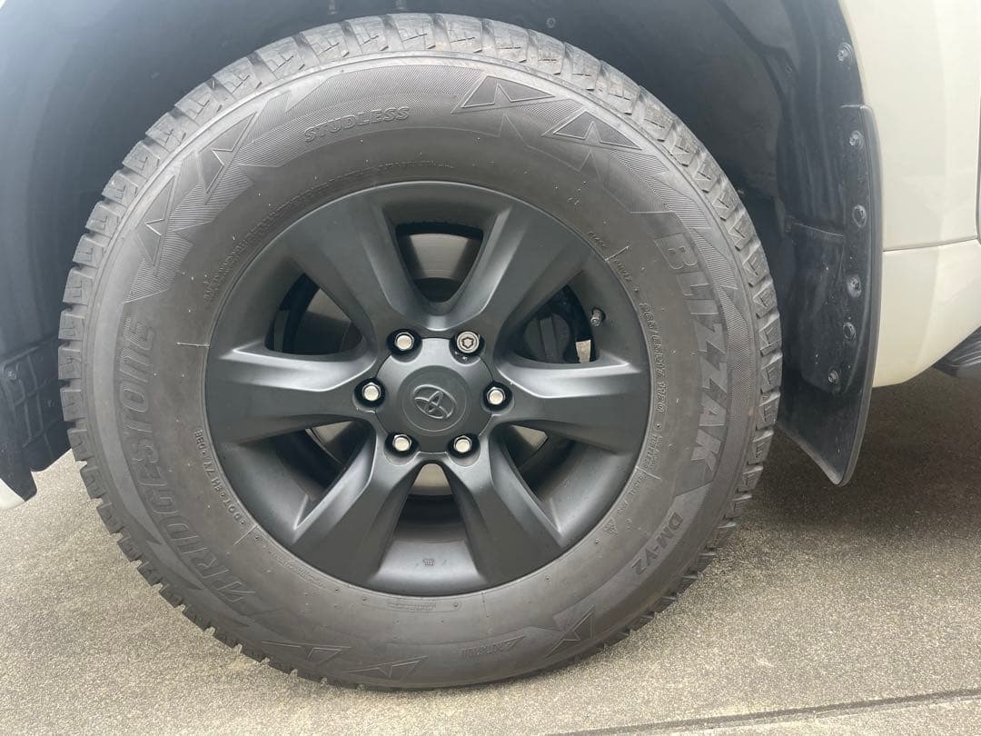 ランドクルーザー プラド 純正17インチ ブリヂストンブリザックDM-V2