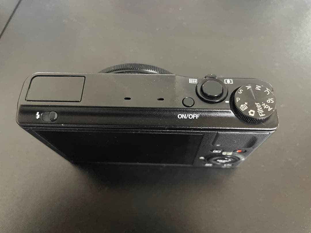 FUJIFILM XQ2 コンパクトデジタルカメラ