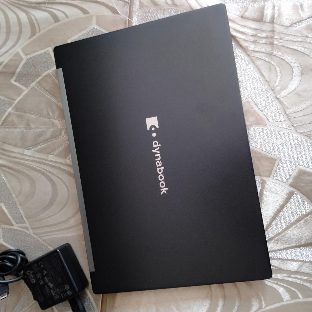 ▼11世代i5 １３インチ 8G 256G ▼1920＊1080