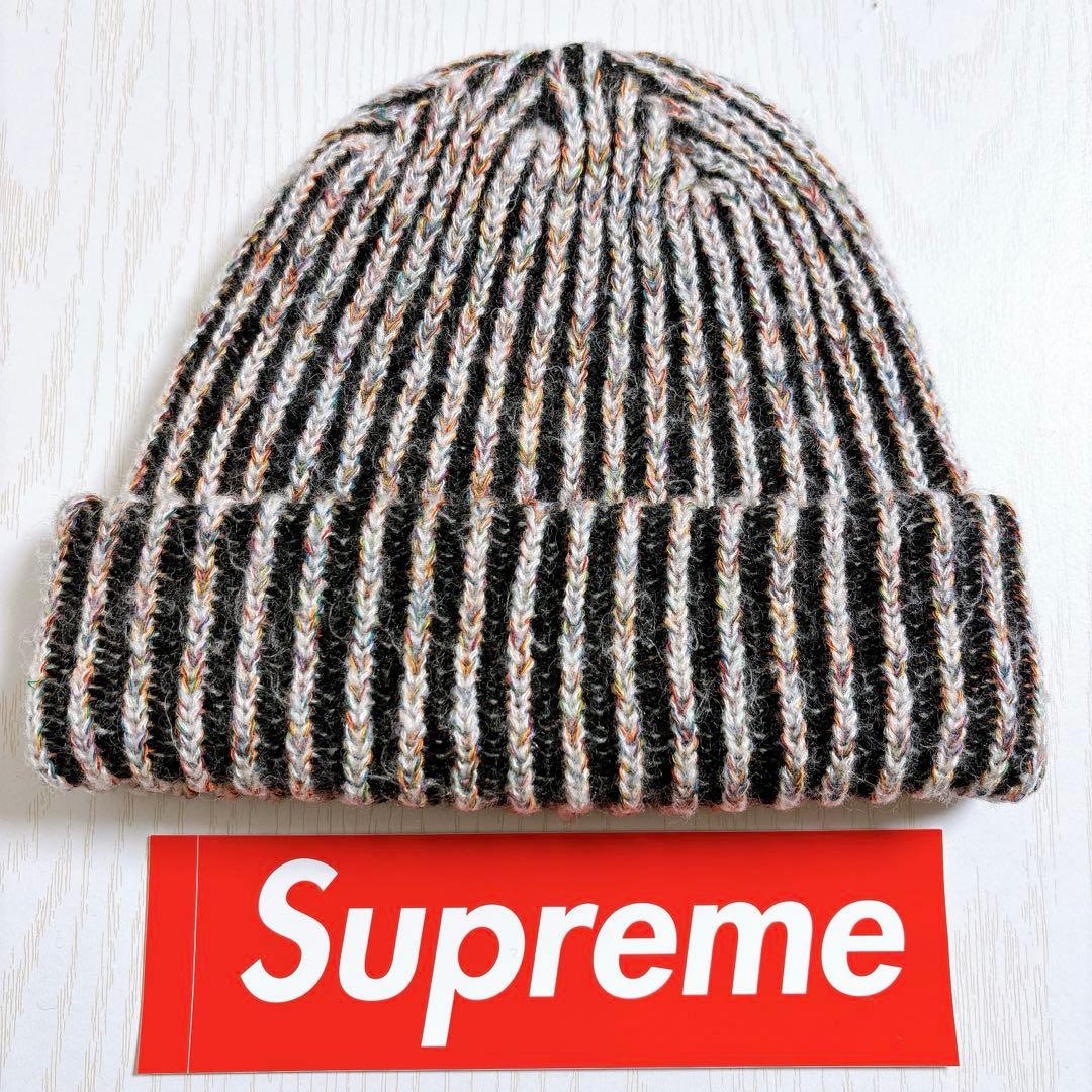 Supreme ニット帽　ビーニー　ウール素材　シュプリーム　ユニセックス