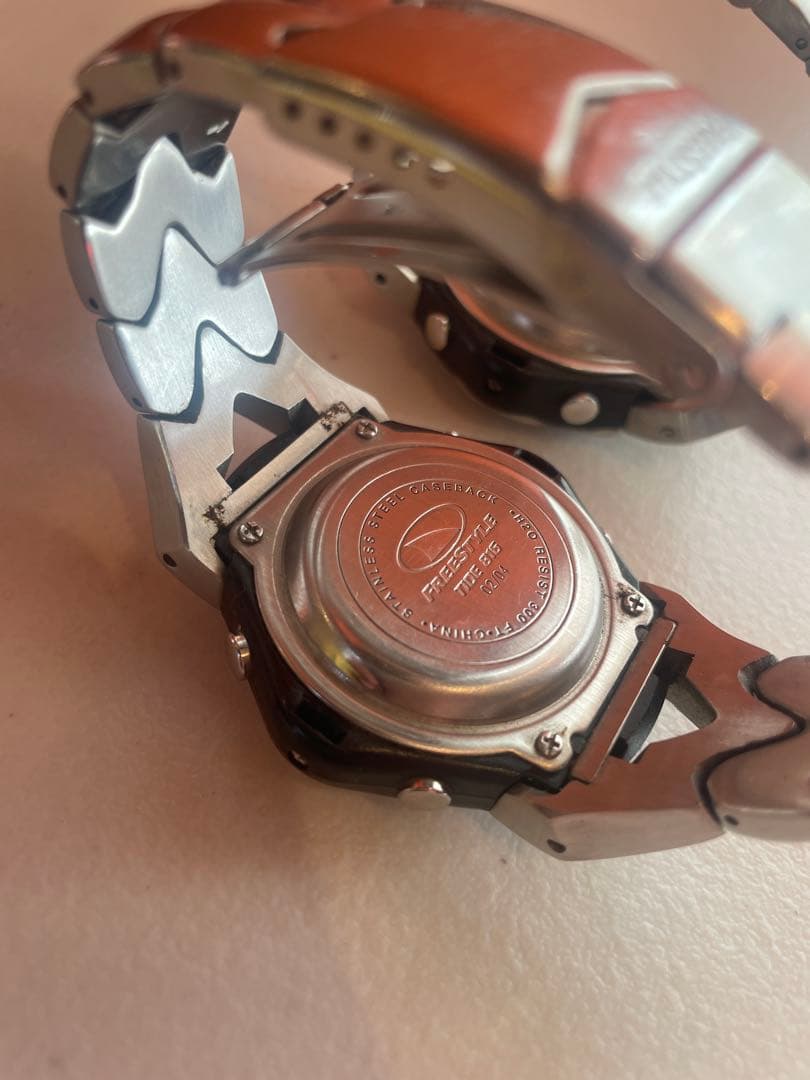 shark FREESTYLE TIDE デジタル腕時計 2本セット