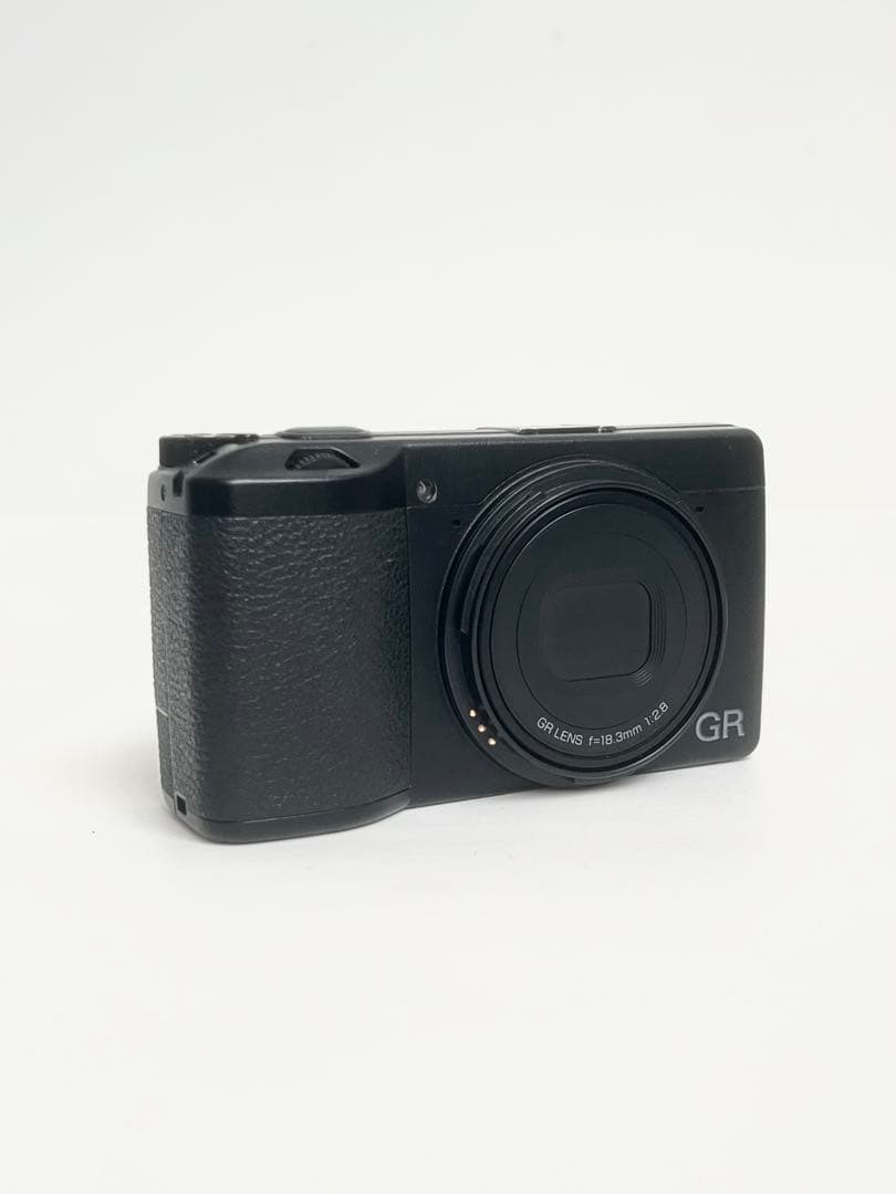RICOH GR Ⅲ【大晦日、元旦のみ出品と大値引き】