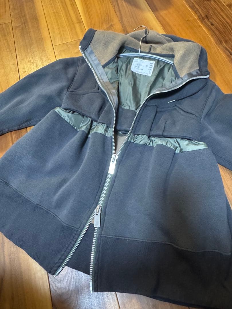 sacai レディース パーカー