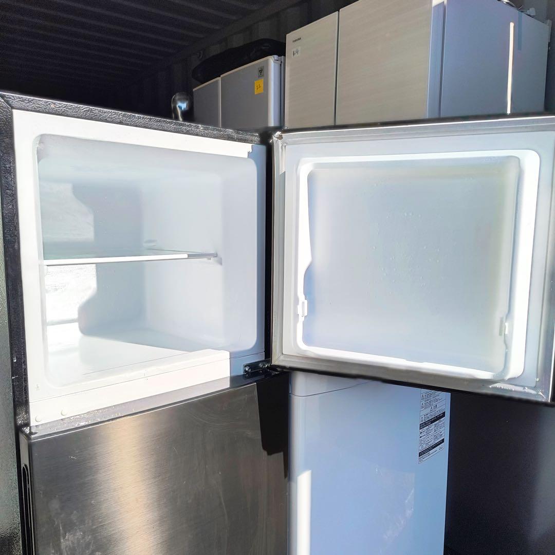 48運搬取付無料！黒MAXZEN冷蔵庫＋白東芝洗濯機2点セット！完動品美品安価