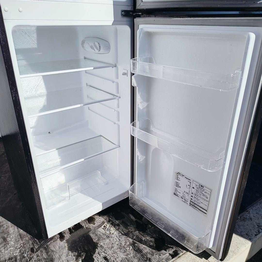 48運搬取付無料！黒MAXZEN冷蔵庫＋白東芝洗濯機2点セット！完動品美品安価