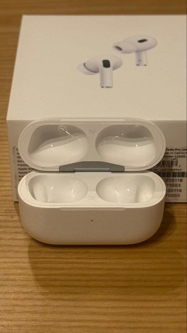 【美品・即発送】Apple純正品　AirPods Pro2 本体