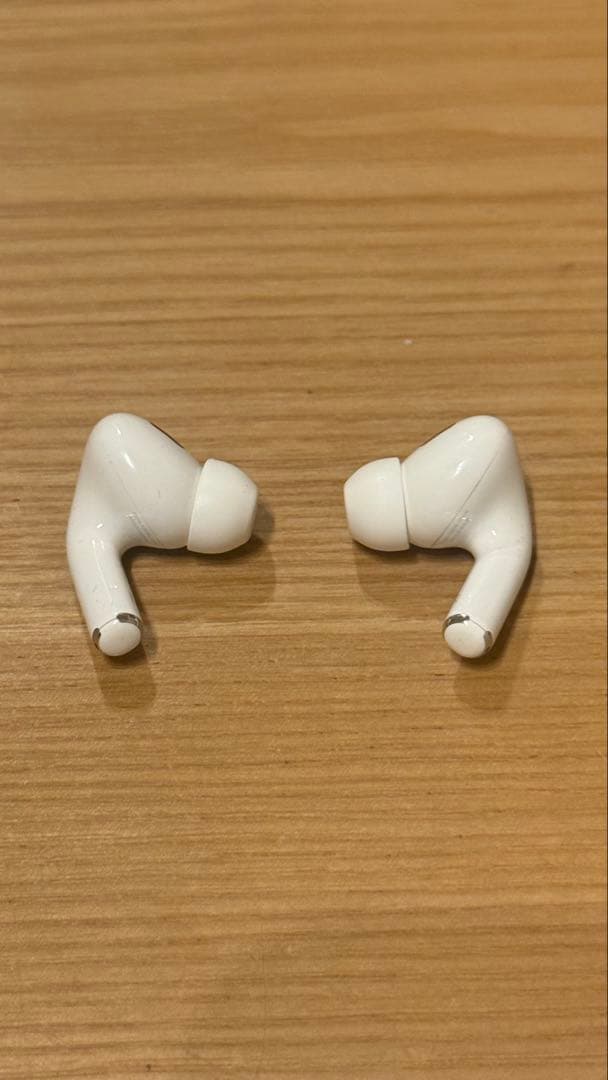 【美品・即発送】Apple純正品　AirPods Pro2 本体