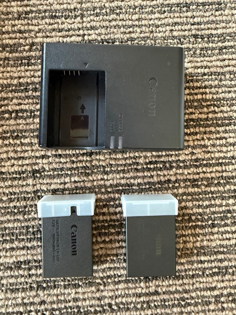 EOS Kiss X9i ダブルズームキット