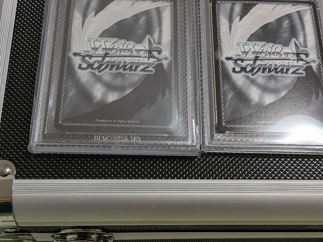 エミリア2枚 美音サイン1枚　まとめ売り