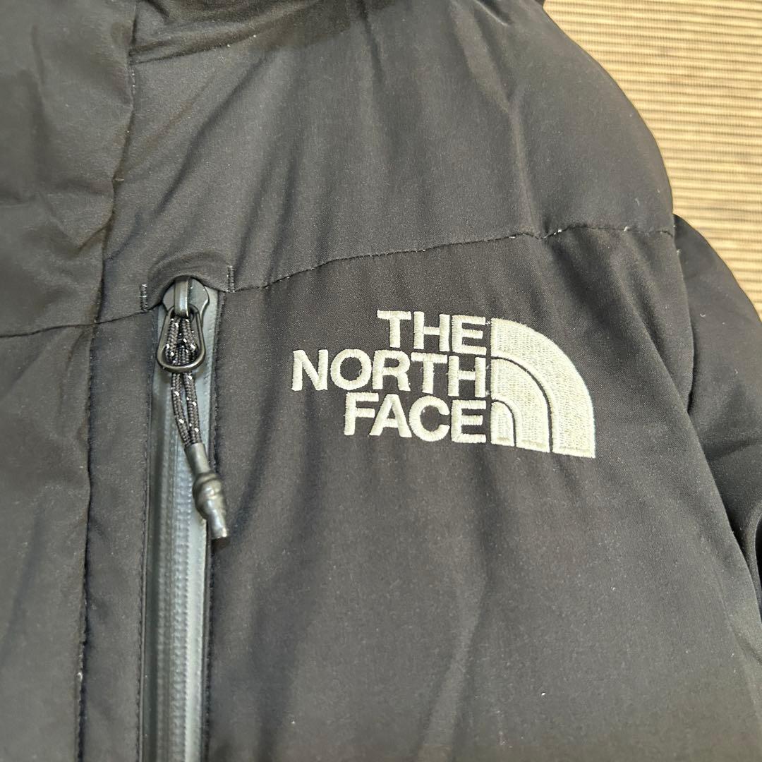 【ノースフェイス】ロングダウンコート　ベンチコート　XSブラック黒　刺繍　F5
