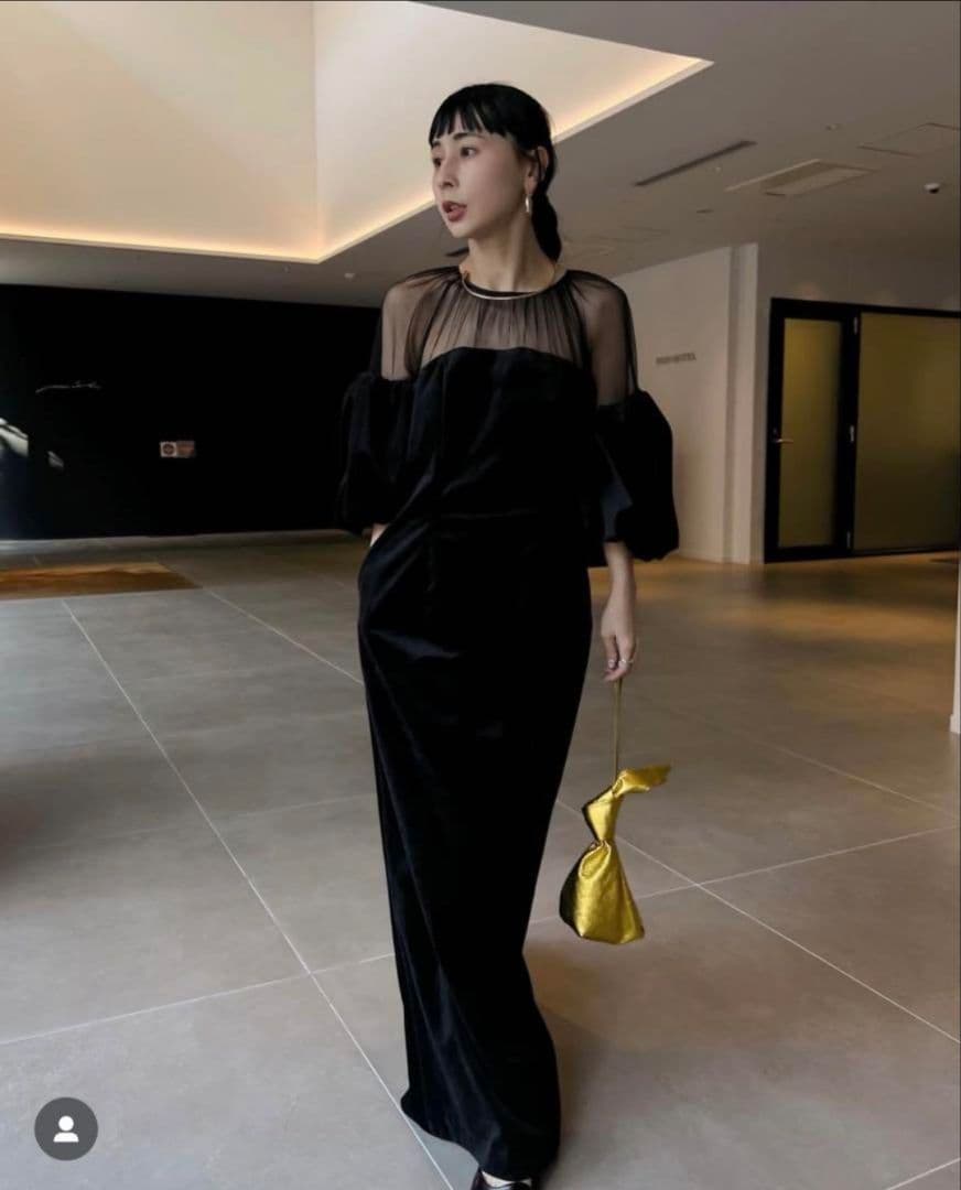 スーツ・フォーマル・ドレス SOUFFLE SLEEVE VELOUR DRESS