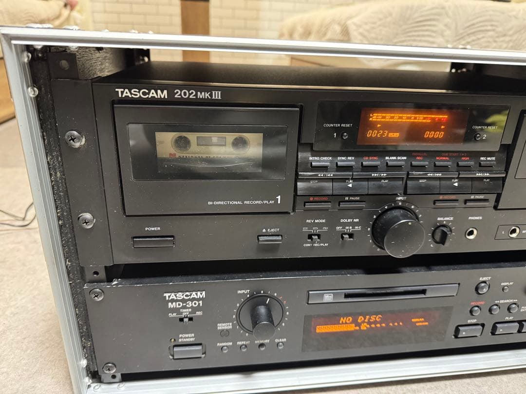 TASCAM 202 MK III & MD-301 デッキ