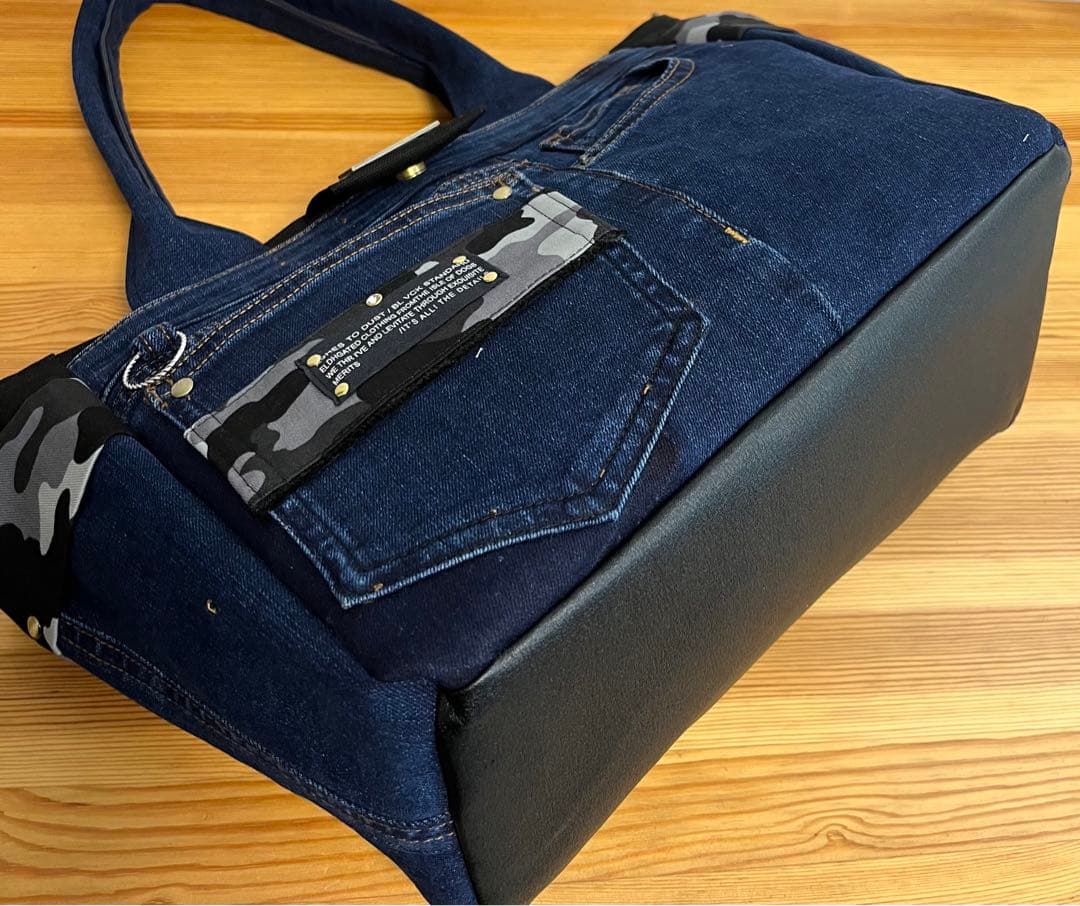 ぴょん大きめデニムリメイクバッグ（LL）No.796☆トートバッグ