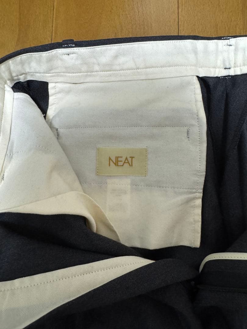 パンツ NEAT Back Satin Gabardine Trousers GRAY