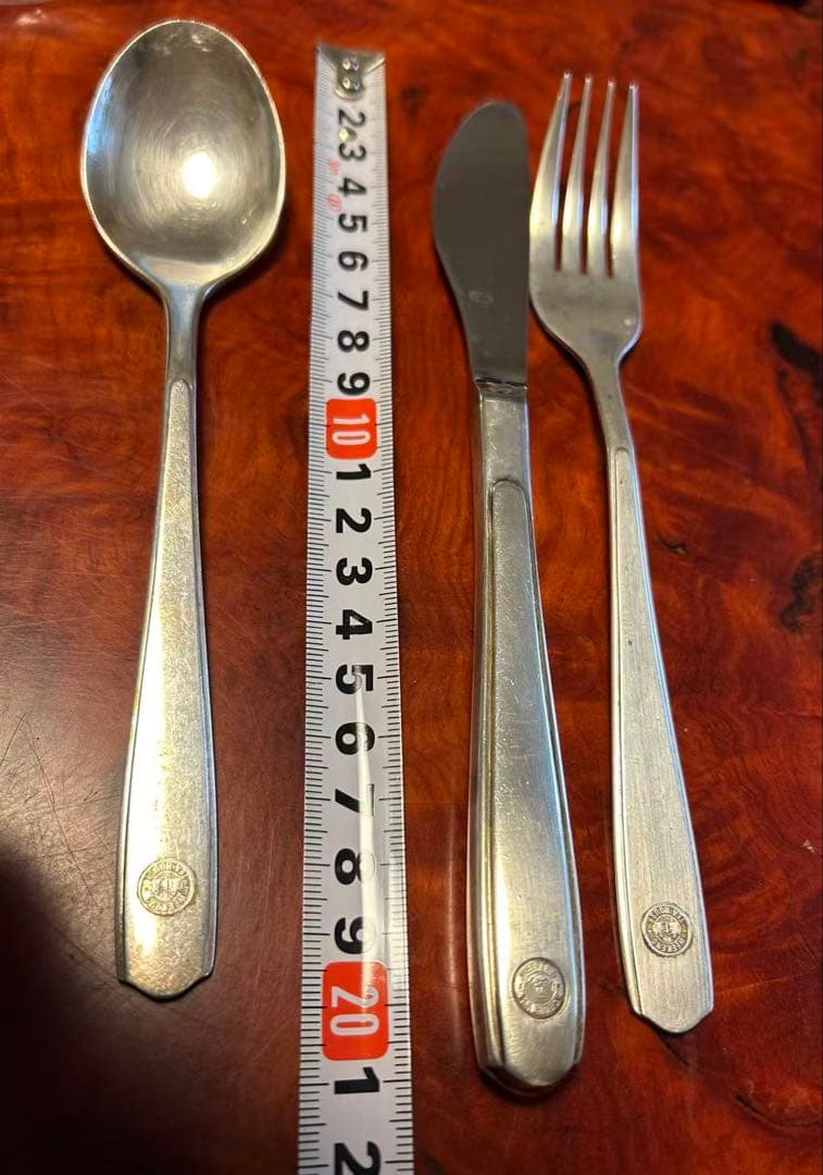 値下げ❗️銀製　カトラリーセット (1セットの価額) フォーク・ナイフ・スプーン