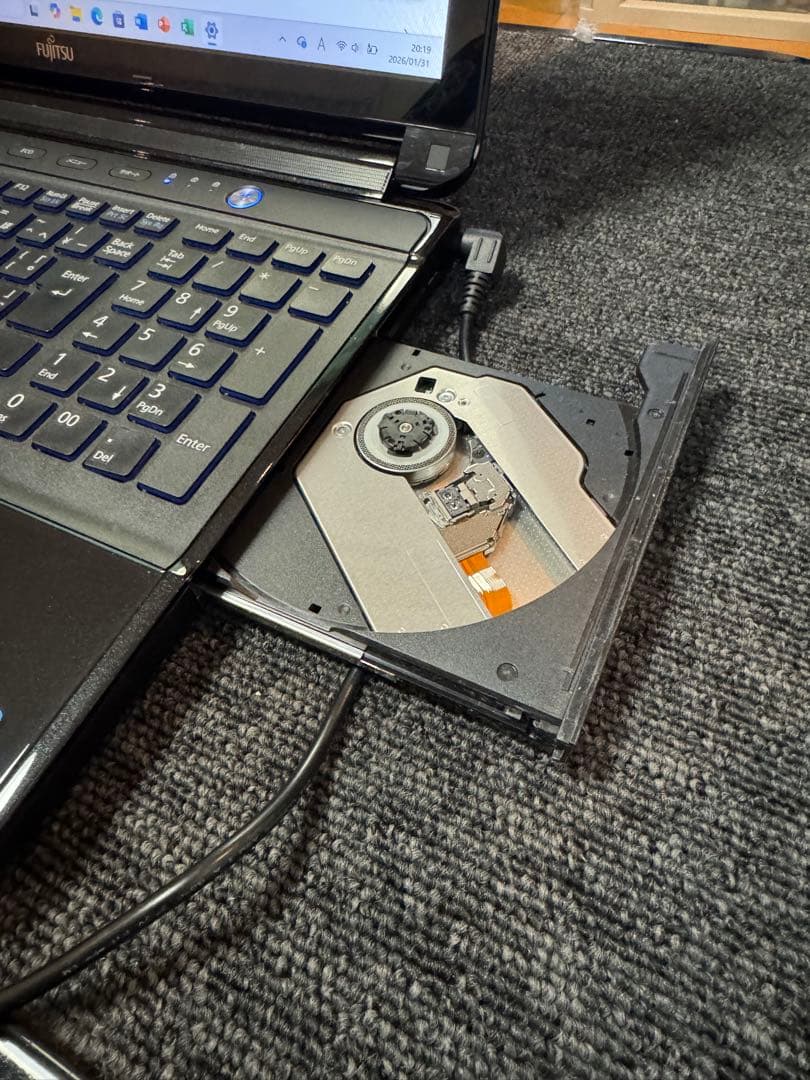 LIFEBOOK/AH77/G/Windows11/カメラ/Office2021