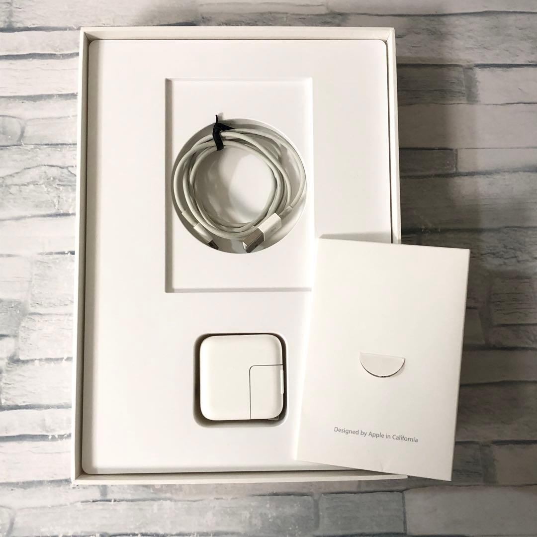 Apple 第5世代 iPad wifiモデル 付属品完備 管理番号：1172