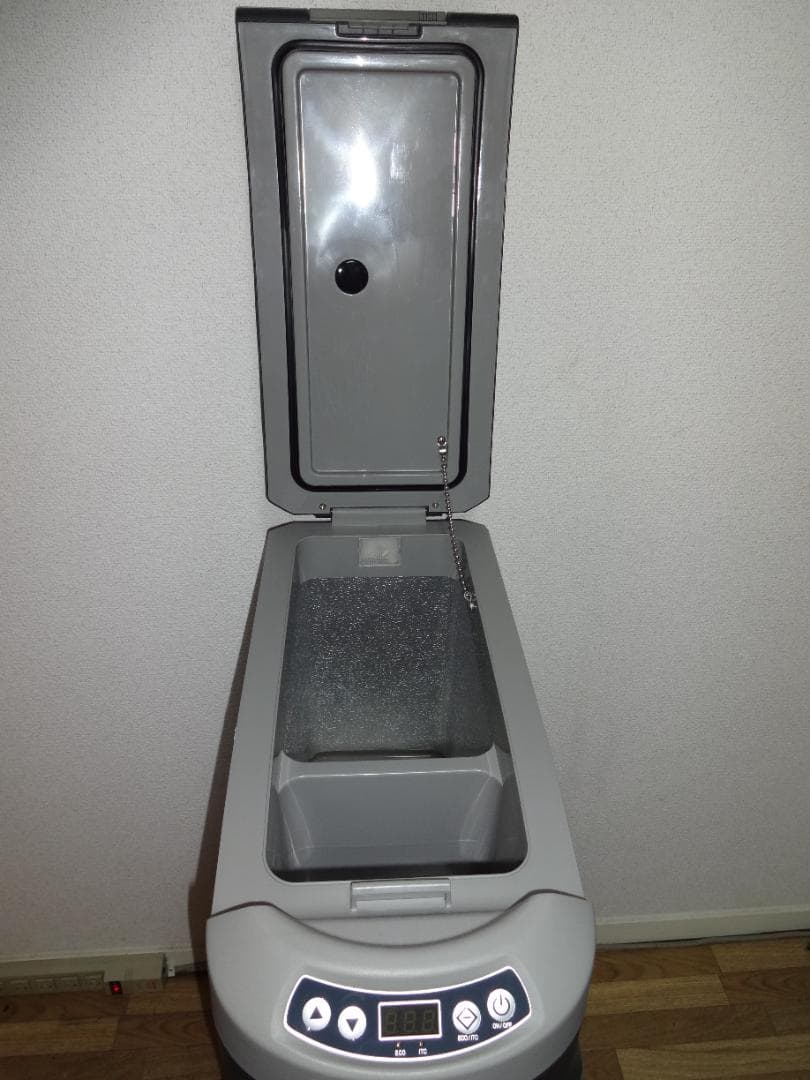 値下げ 　車載　ポータブル冷蔵庫　コンプレッサー式