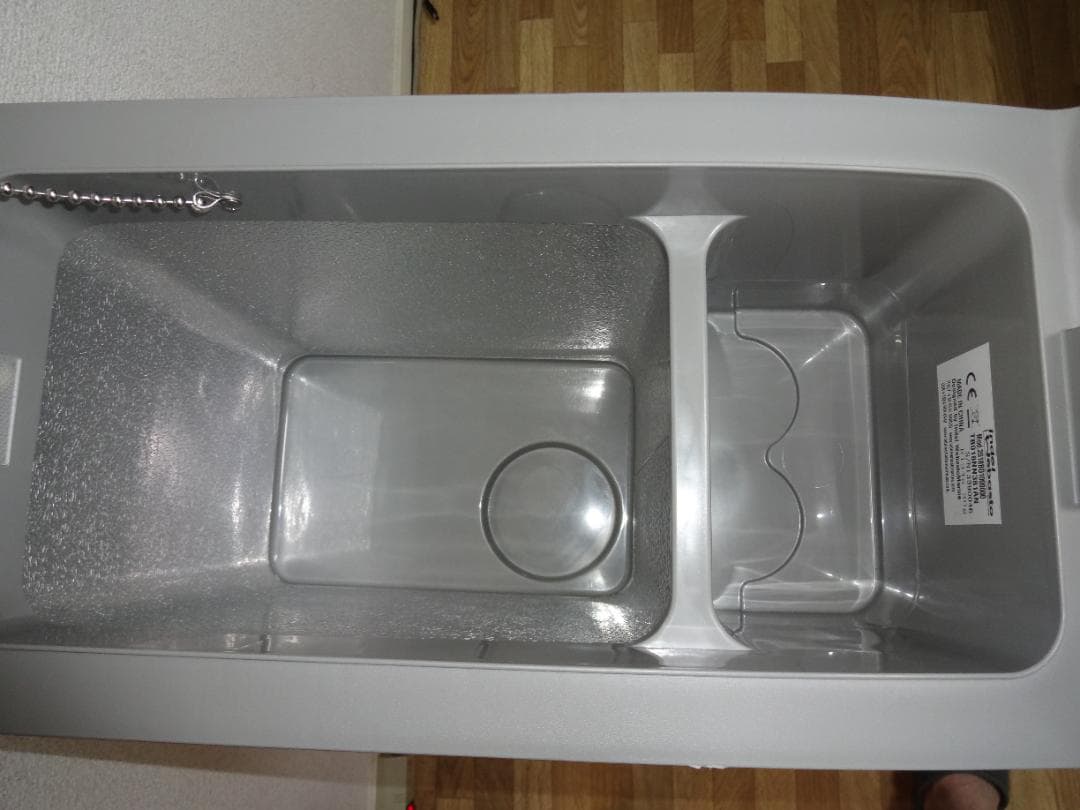 値下げ 　車載　ポータブル冷蔵庫　コンプレッサー式