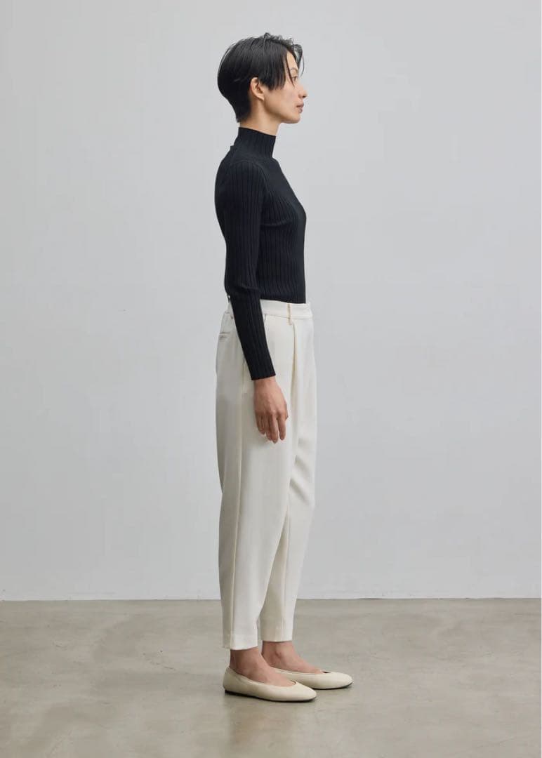 SOÉJU タックパンツ XS ホワイト　定番