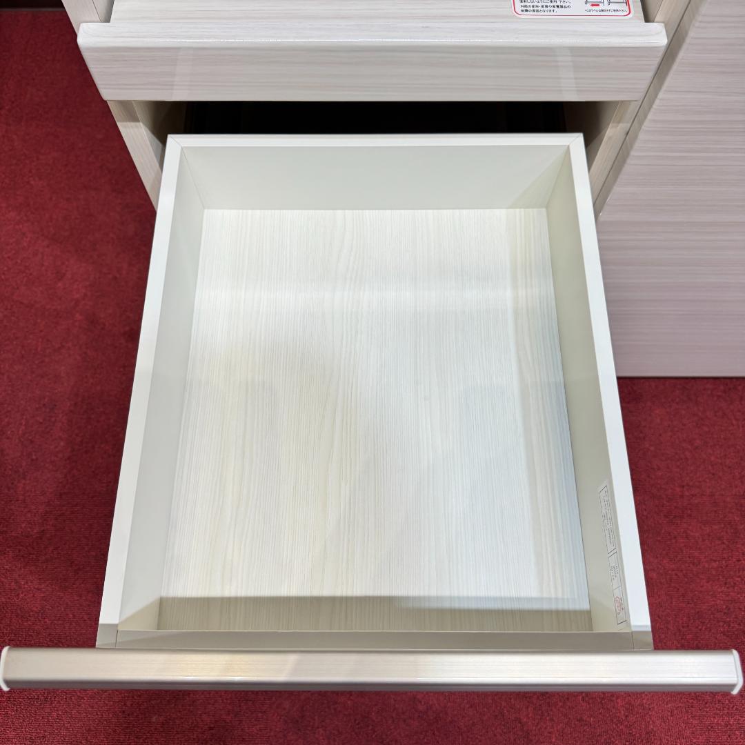 東京23区送料無料　マンション展示場未使用品　キッチンカウンター