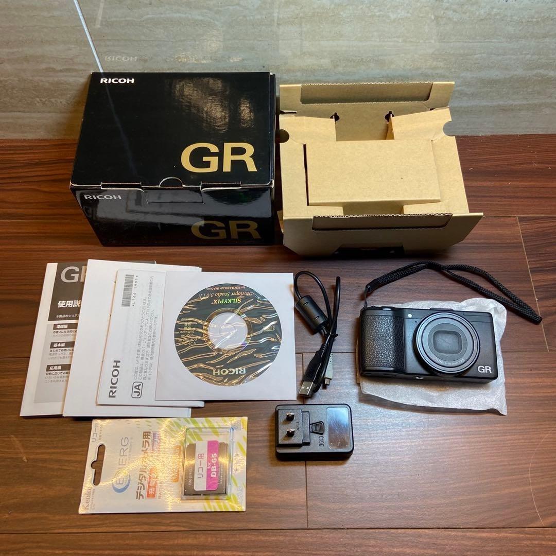RICOH GR デジカメ ほぼ新品 4934