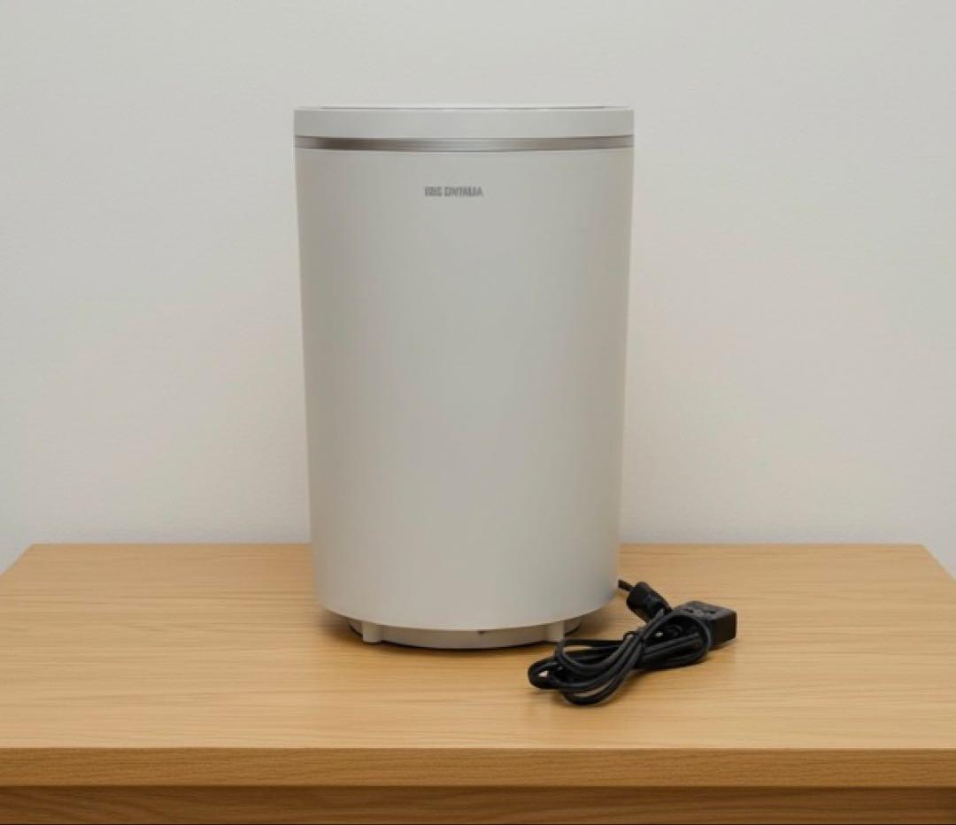 【美品】アイリスオーヤマ　スチーム加湿器　KHM-MH60-C 2024年製