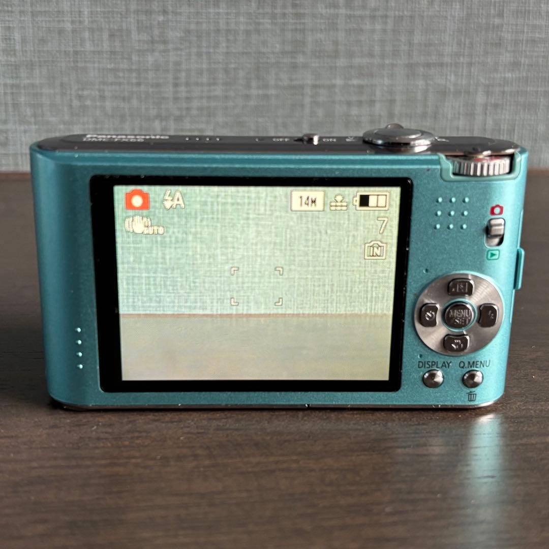 Panasonic LUMIX DMC-FX66　ブルー