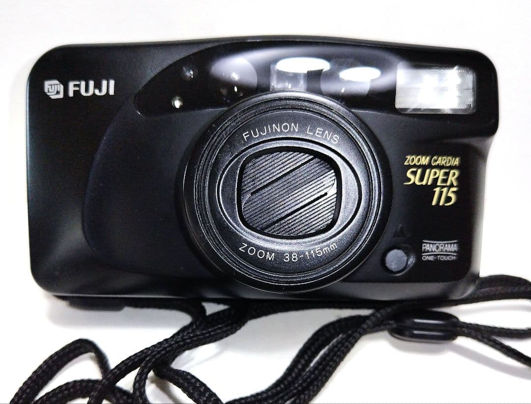 FUJIFILM　カメラ