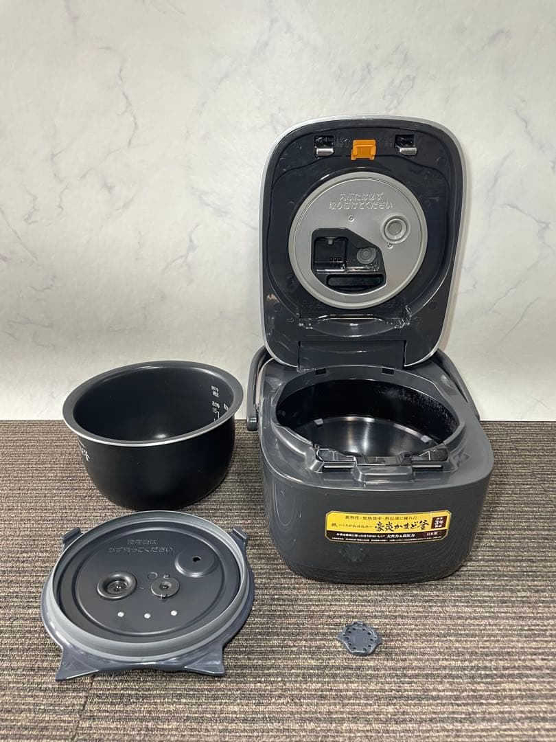 757美品✨ 象印 圧力IH炊飯ジャー 5.5合炊き 豪炎かまど釜 ブラック