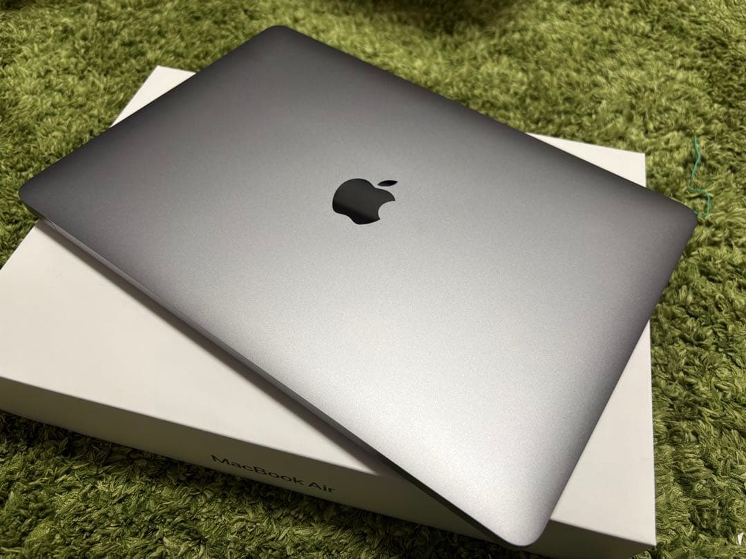 MacBook本体 MacBookAir2020 13inch 16GB 512GB corei7