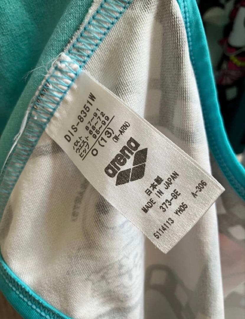 アリーナ ディズニー ミッキー&ミニー 競泳水着 Oサイズ ショーツ付き