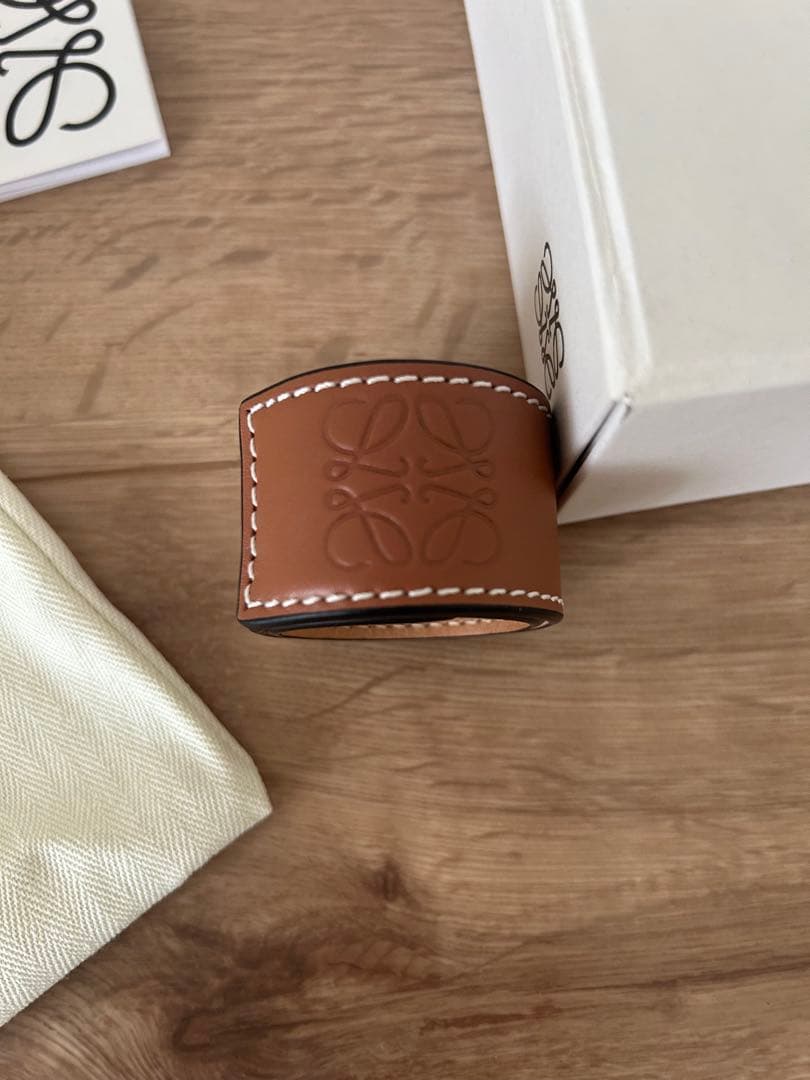 LOEWE ブラウン レザーバングル