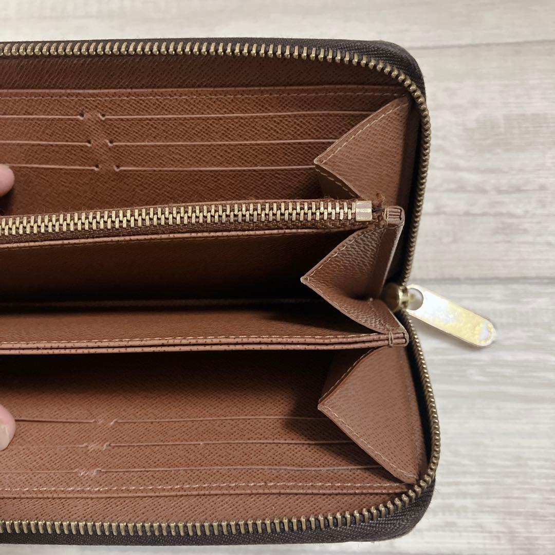 ルイヴィトン 長財布 ジッピーウォレット 新型モデル