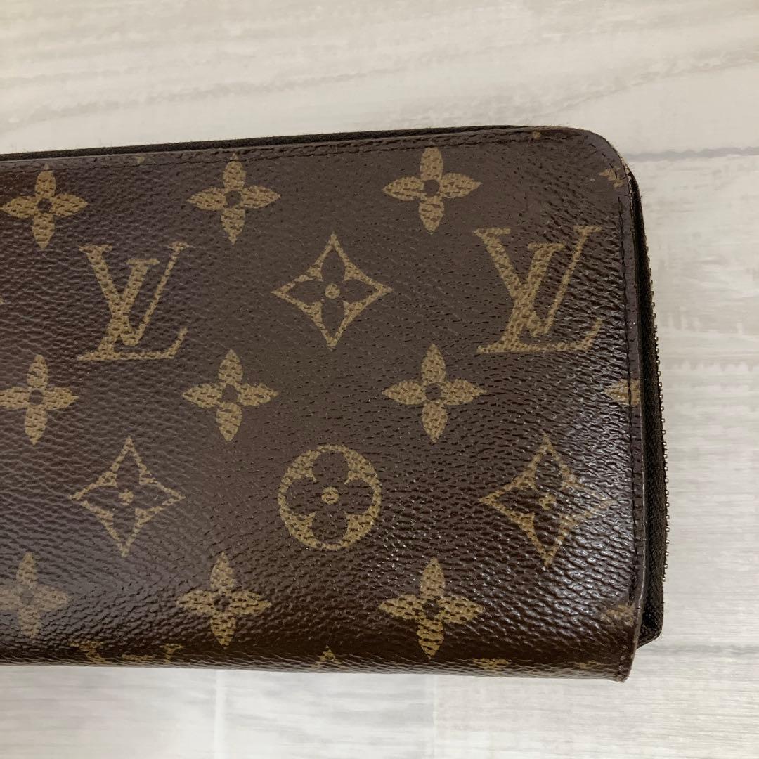 ルイヴィトン 長財布 ジッピーウォレット 新型モデル