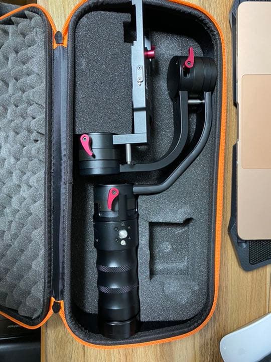 一眼レフ用ジンバル　スタビライザー