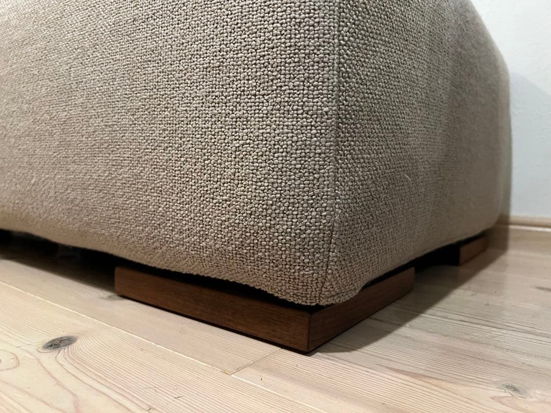 心石工芸　オットマン