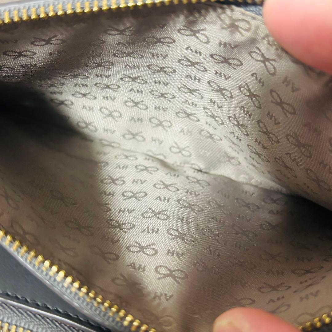 美品◎ アニヤハインドマーチ 長財布 パイソン柄 タッセル