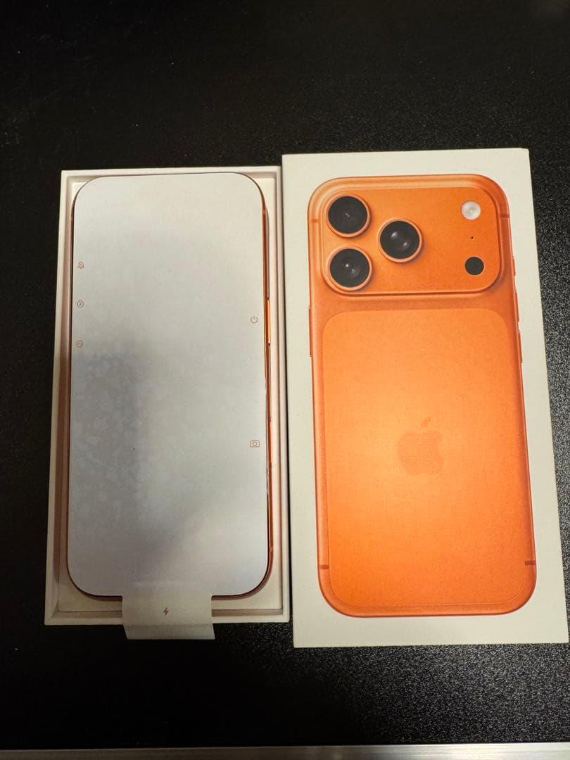 （US版）iPhone17 Pro 512GB 美品 ミリ波対応機種 オレンジ