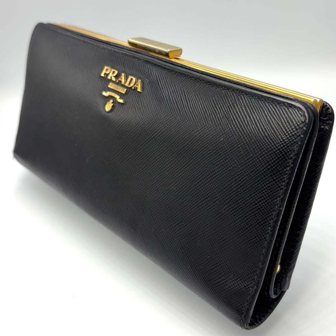 琥珀　　　　PRADA ブラックレザー 長財布　黒　プラダロゴ