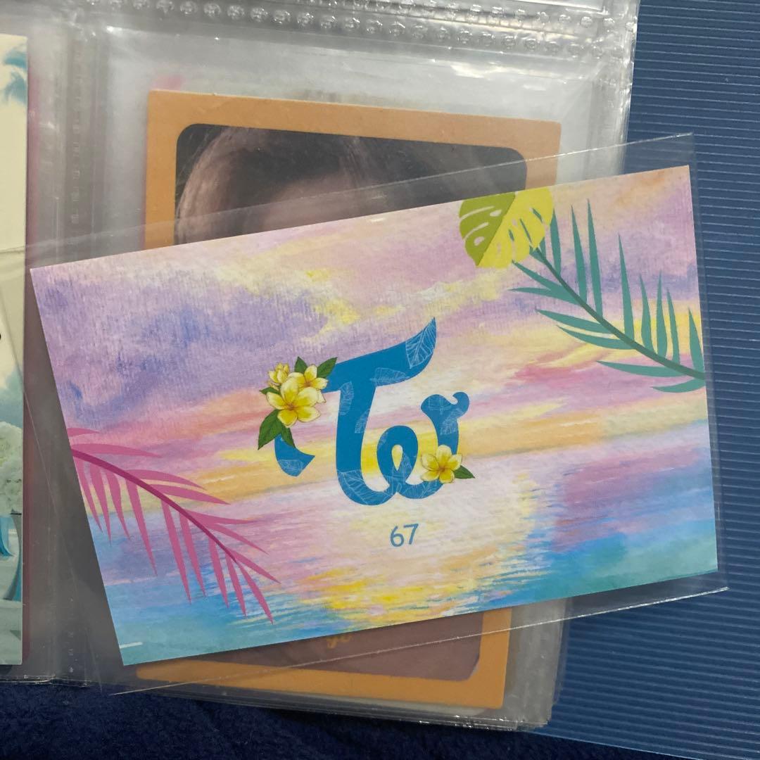 TWICE 直筆　サイン入り　公式トレカ