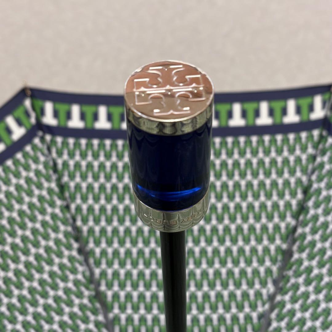 美品未使用　トリーバーチ　総柄晴雨兼用折りたたみ傘