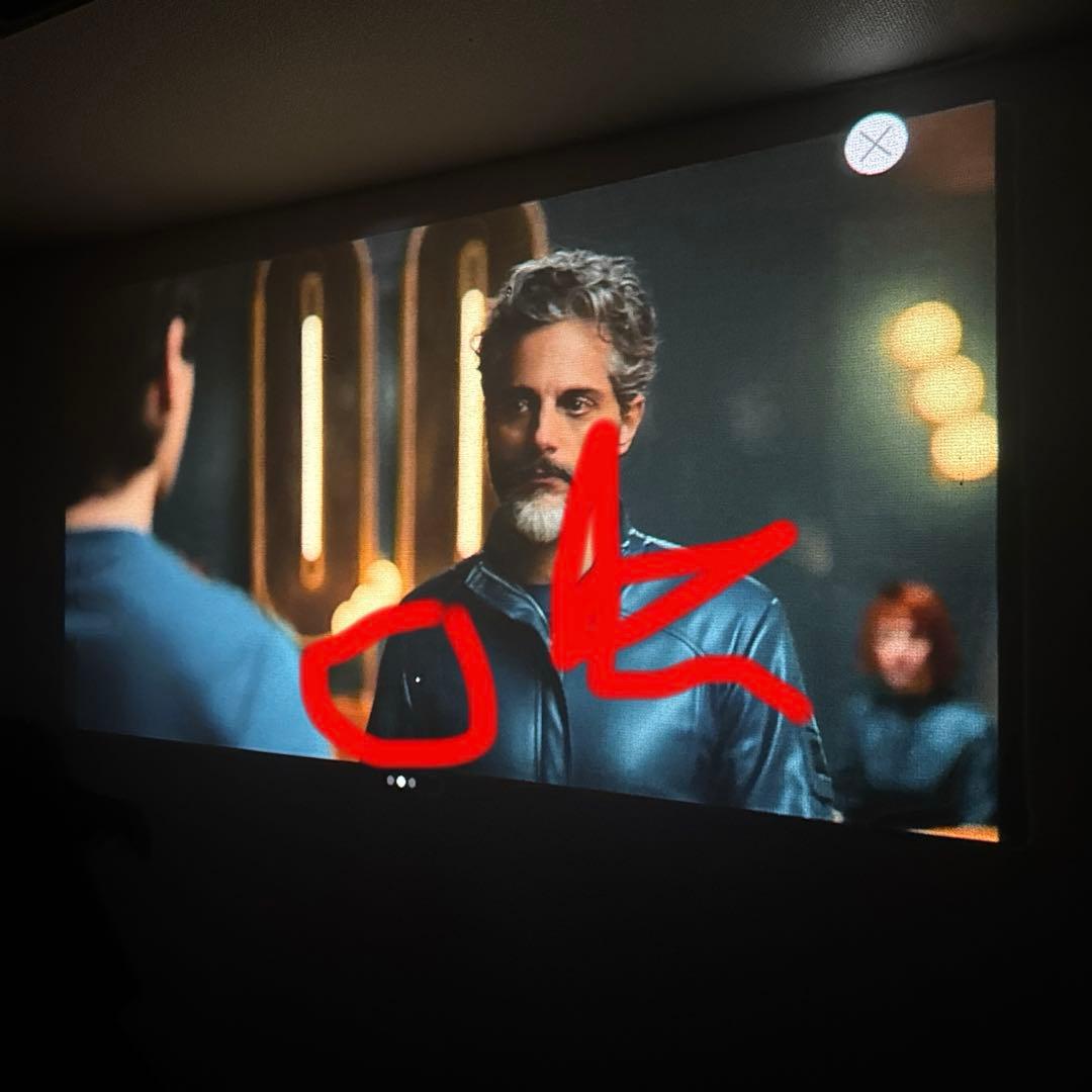 Anker 1080P レーザープロジェクター 本体