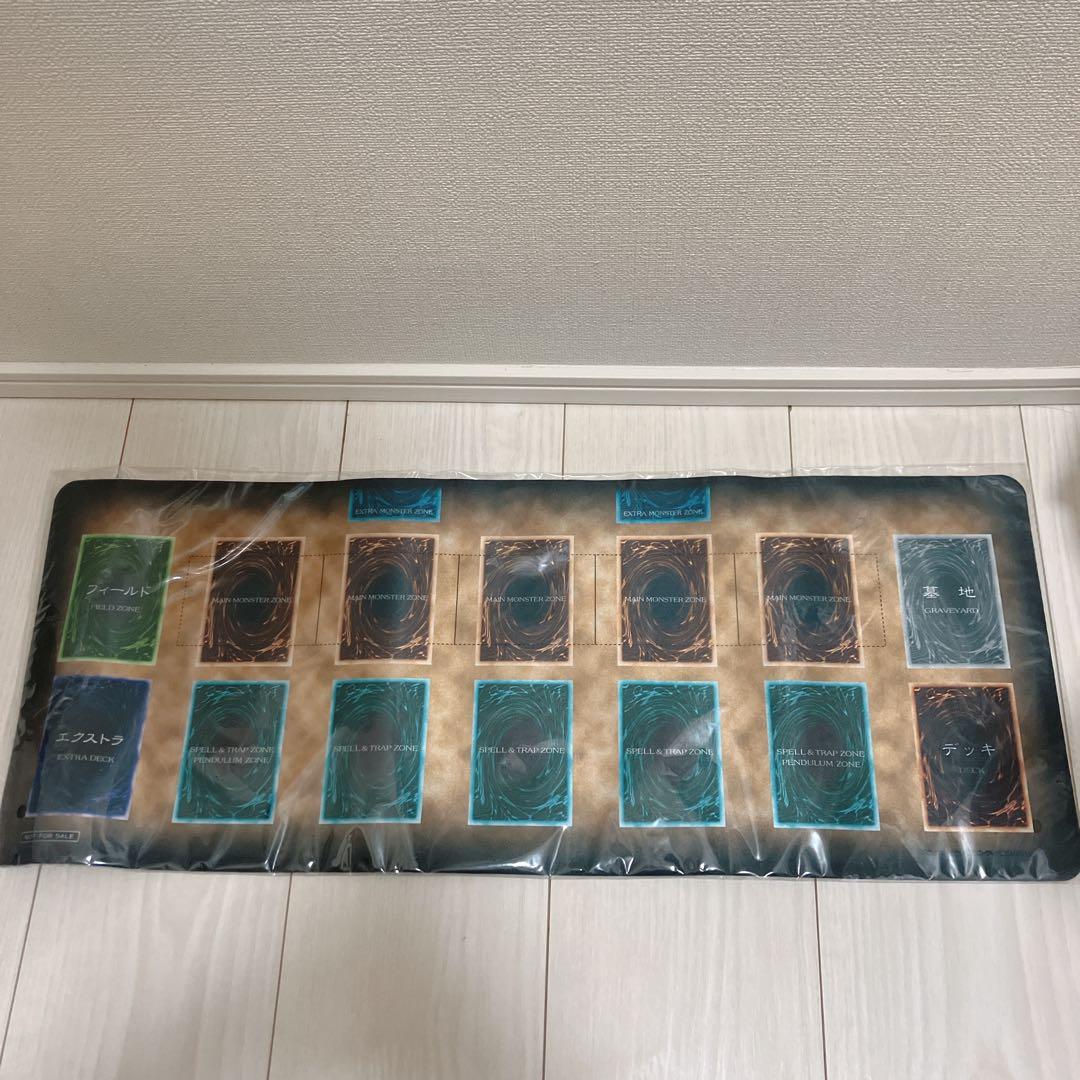 遊戯王OCGデュエルモンスターズ　ラバー製プレイマット　初期柄